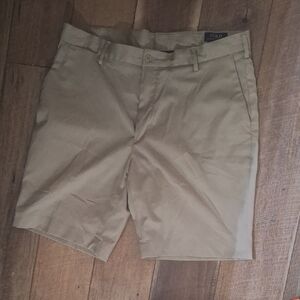 Polo Ralph Lauren Performance Tan Shorts Size 36